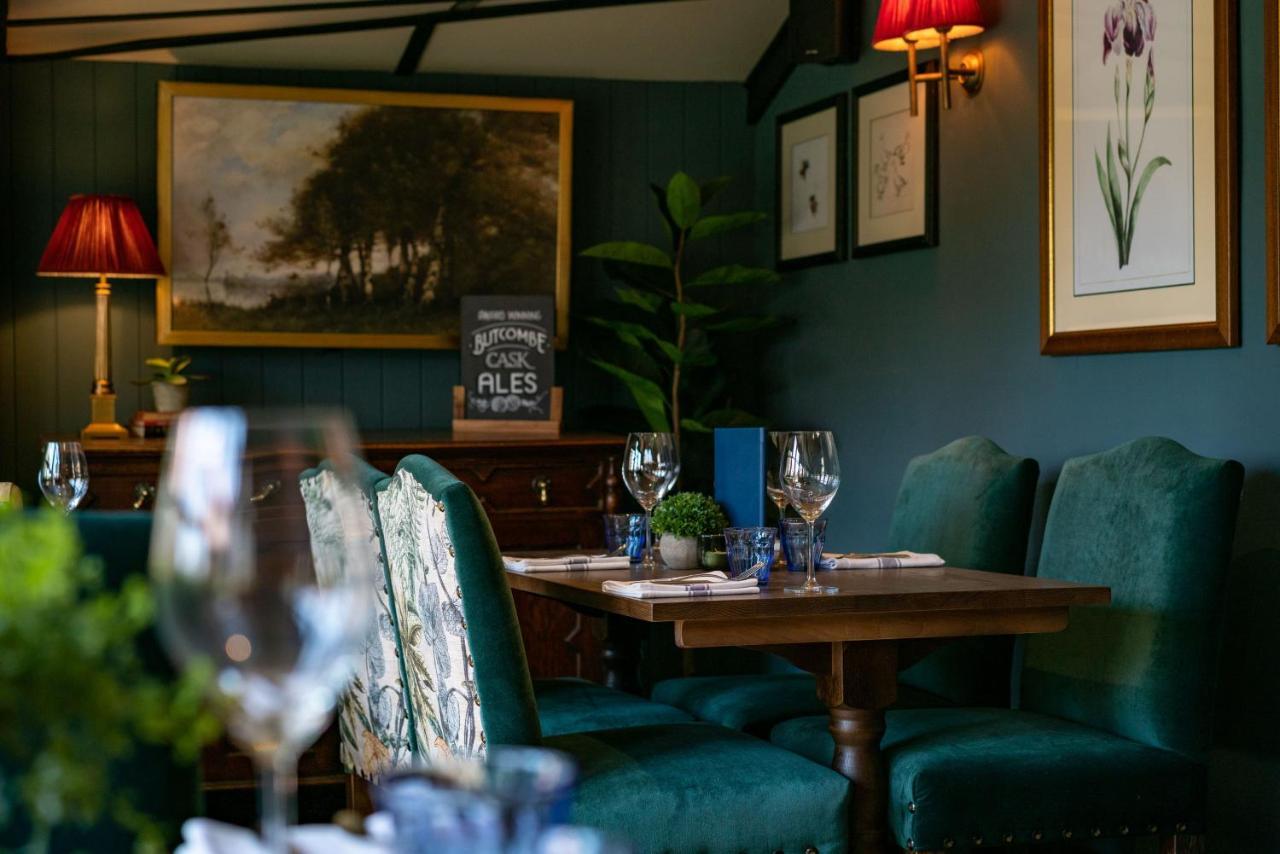 Godshill  High Corner Inn מראה חיצוני תמונה