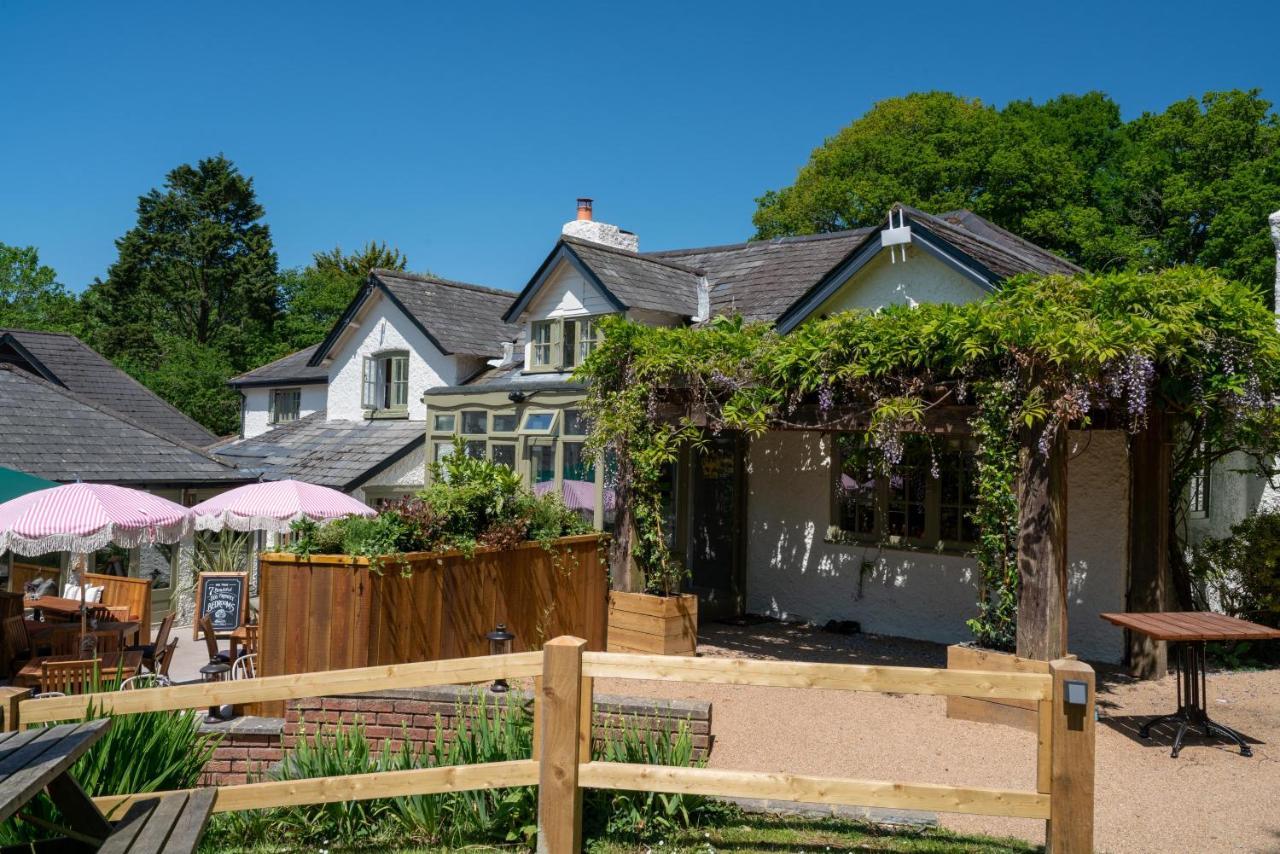 Godshill  High Corner Inn מראה חיצוני תמונה
