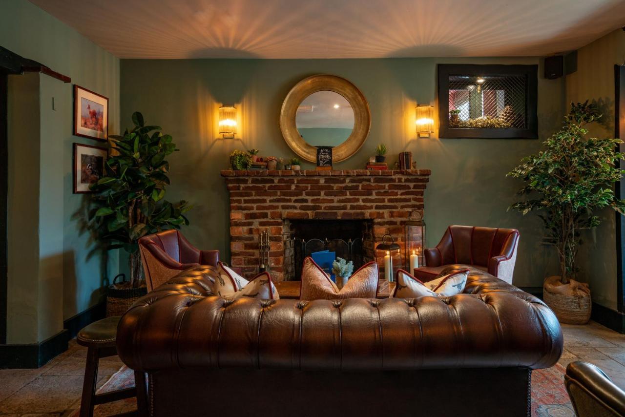 Godshill  High Corner Inn מראה חיצוני תמונה