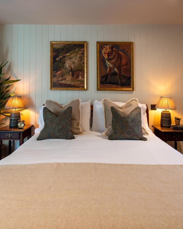 Godshill  High Corner Inn מראה חיצוני תמונה